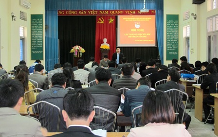 Quang cảnh Hội nghị lấy kiến về Dự thảo sửa đổi Hiến pháp năm 1992.